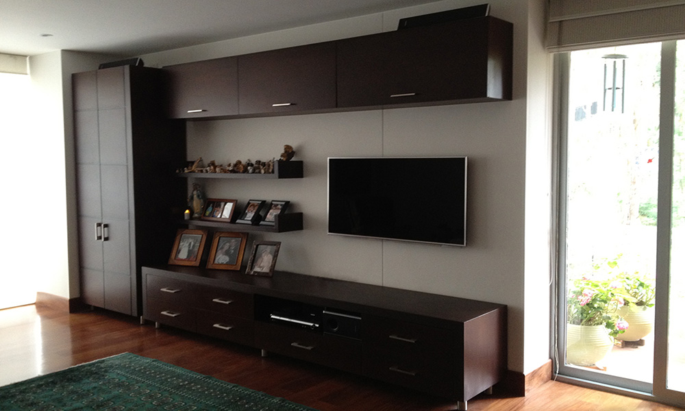 Santacoloma Family Residence